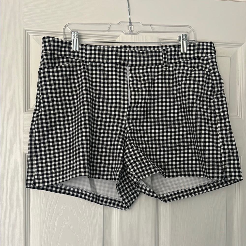 Old Navy Black and White Checkered Women's Pixie Trouser Shorts